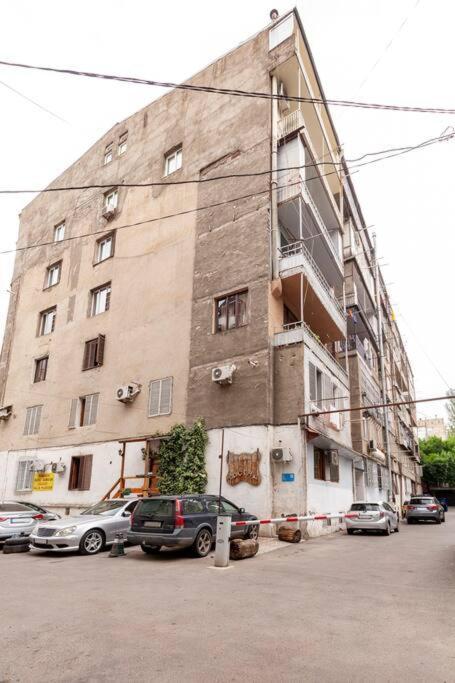 Cozy Apart W/Ac & Free Parking In The Town Center Apartment Tbilisi Exterior photo